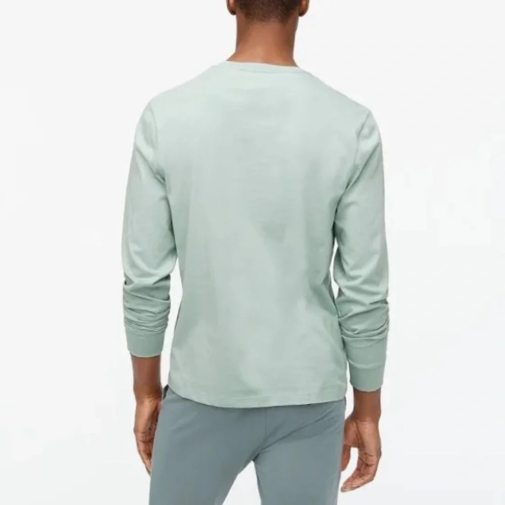 J Crew Factory Mens M Long-sleeve washed jersey tee Stone Blue
Item 03448 - Picture 4 of 4